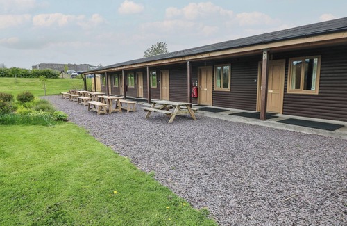 Cowbridge Cottage | BEECH, country holiday cottage, with a garden in Cowbridge