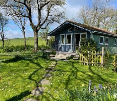 South Milton House | Beech Hut - a streamside family escape near Salcombe and Beaches