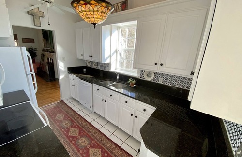 Elk Park Cottage | Beech Mountain Chapel - Wow views and creek just minutes to Beech Mtn Ski Resort