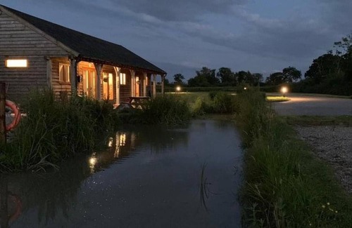 Wrexham Cabin | Beech Pod Cabin in Beautiful Surroundings Wrexham