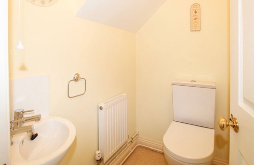 Dorchester Cottage | BEECH TREE COTTAGE, family friendly in Dorchester