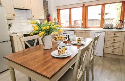 South Molton House | Beechcroft Cottage