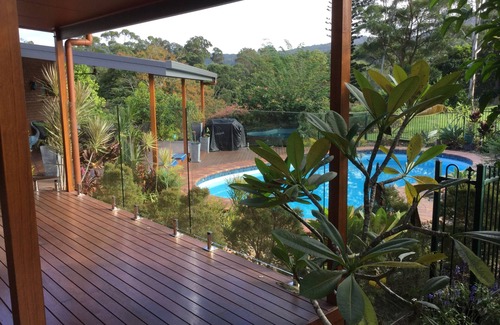 Urliup Apartment | Beechcroft-self contained 1 bedroom apartment, sleeps 4, beautiful valley views.