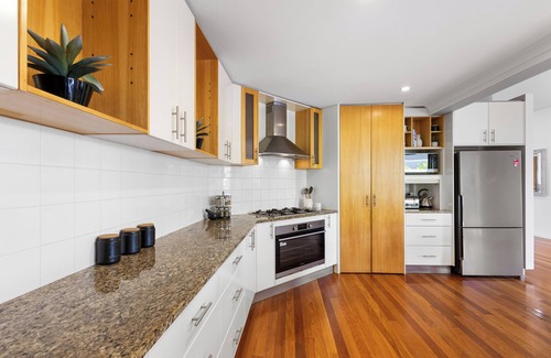 Mudjimba Villa | Beecheyana North - Beach Villa w/heated pool