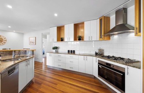 Mudjimba Villa | Beecheyana North - Beach Villa w/heated pool