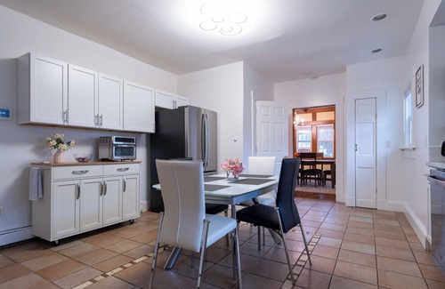 Bridgeport House | Beechmont - Perfect for Family Retreat!