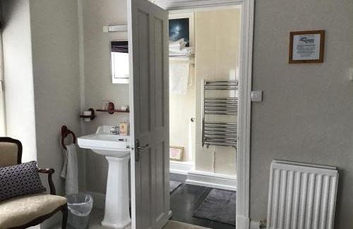 Llanarth Bed & Breakfast | Beechwood House