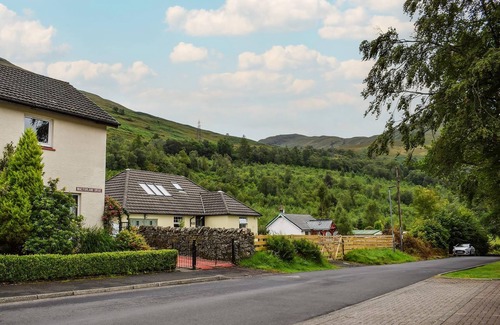 Arrochar Cottage | Beechwood is a fantastic retreat set in the beautiful village of Arrochar.