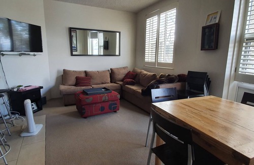 Mount Buller Apartment | BEEHIVE 18: Mt Buller Village - SKI IN/SKI OUT Burke Street Run