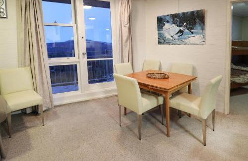 Mount Buller Apartment | Beehive 9 AMS Mt Buller