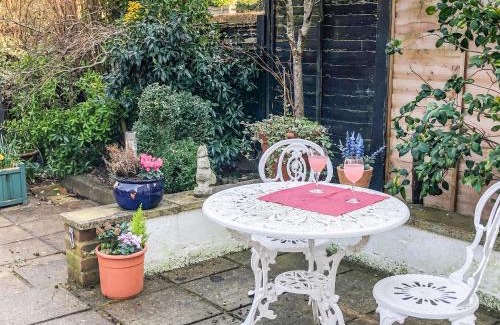 Wittersham House | Beehive Cottage