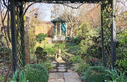 Wittersham House | Beehive Cottage