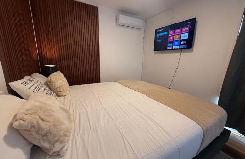 Villa Alemana House | Beehouse Colmena