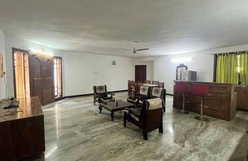 Edapalli Apartment | Beena's homestay