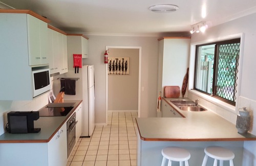 Beerwah House | Beerwah House, 3Bedroom , swimming pool, near Australia Zoo, Sunshine Coast