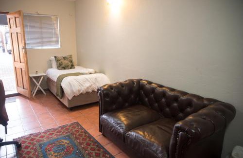 Potchefstroom Apartment | Beesdam Guesthouse