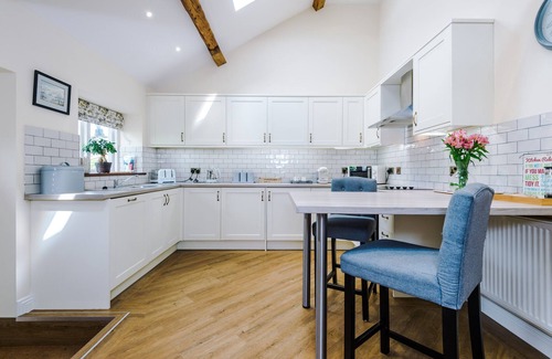 Tarporley Cottage | Beeston Retreat - a beautiful property sleeping 2 guests in 1 bedroom