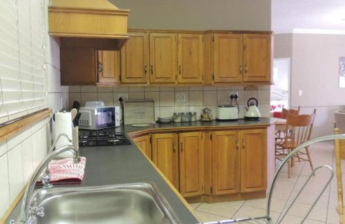 Parys Apartment | Beethoven on Kort, self-catering guesthouse, Parys