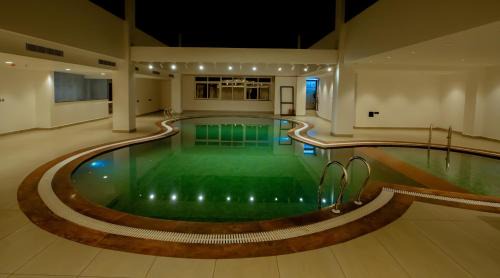 Kuruppumthara Hotel | Beeza Clubhouse