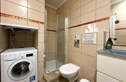 Tel Aviv Hostel | Begin19 Apartments & Hostel