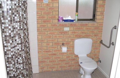 Sebastopol Hotel | Begonia City Motor Inn
