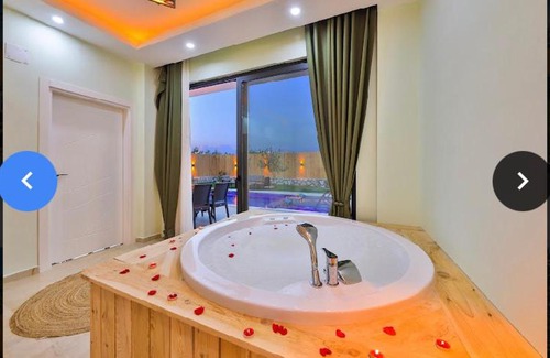 Patara Villa | Begonvilla