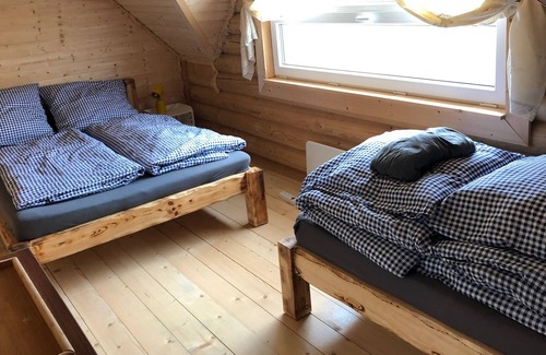 Jastrzebia Gora House | BeHappy Woodhouse log cabin sauna & jacuzzi Jastrzębia Góra Gdansk close by