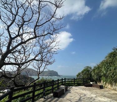 Dongyin Town House | Bei Ao Bi Shan Jyu