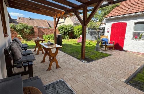 Steinkirchen Apartment | Bei der Kahnfährfrau Mit NEUEM Innenhof Garten