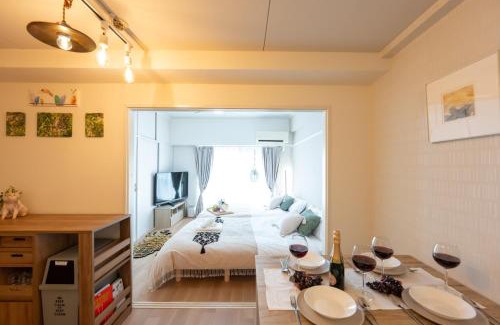 Sangenjaya Apartment | Beige
