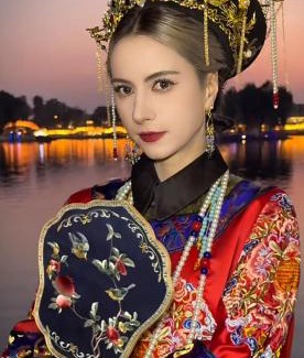 Dongcheng Hotel | Beijing Tangfu Dynasty Hotel - located in the city center, adjacent to the subway station, close to Nanluoguxiang Drum Tower Lama tample Tiananmen Square Forbidden City Temple of Heaven, free laundry car rental, free historical costume experience try on