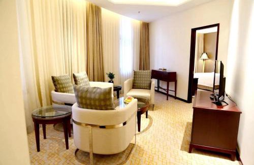 Xicheng Hotel | Beijing Xixi Friendship Hotel nearby Xidan Shopping Street, Tian'An Men Square, Forbidden City, Houhai & Jingshan Park