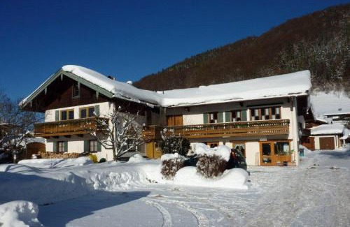 Sankt Valentin Apartment | Beim Radl-Sepp inkl. Chiemgaukarte