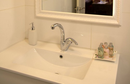 Metula Hotel | Beit Shalom Historical Boutique Hotel
