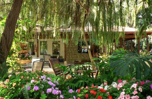 Metula Hotel | Beit Shalom Historical boutique Hotel