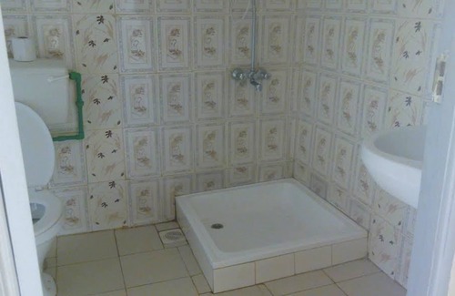 Kerugoya Hotel | Bekam Hotel