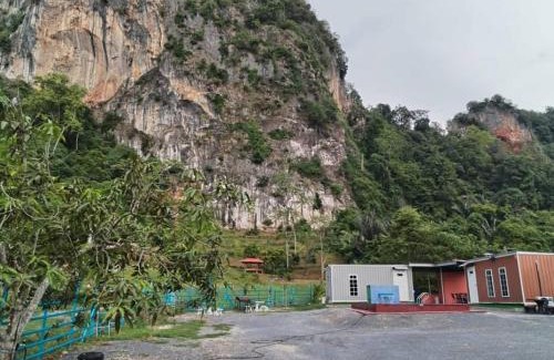 Kangar House | Bekbek's Village