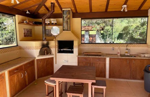 Itaipava Villa | Belíssima Casa em Itaipava ao Toque Italiano