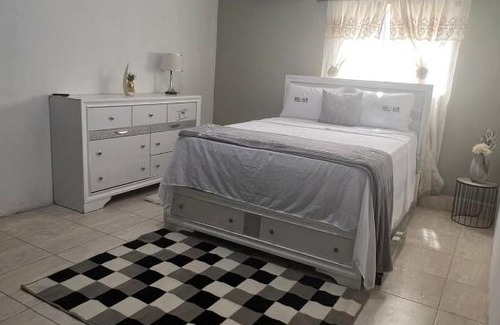 Hellshire Apartment | Bel-air luxury suites