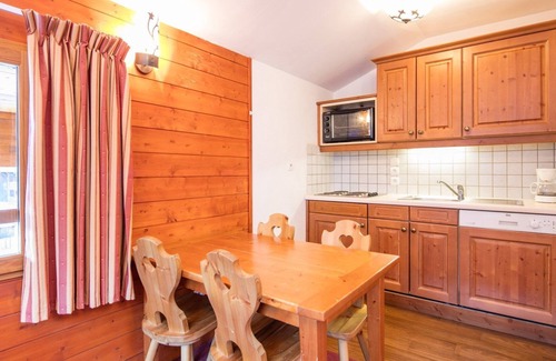 Valfrejus Condo | Bel Appart proche du Centre, accès Sauna + Piscine