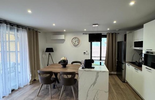 Voglans Apartment | Bel Appartement 4 personnes - Grande Terrasse