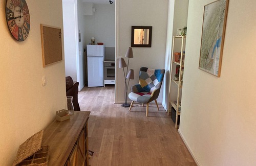 Bellegarde-sur-Valserine Apartment | Bel Appartement Calme, 1 Minute du Centre et de la Gare
