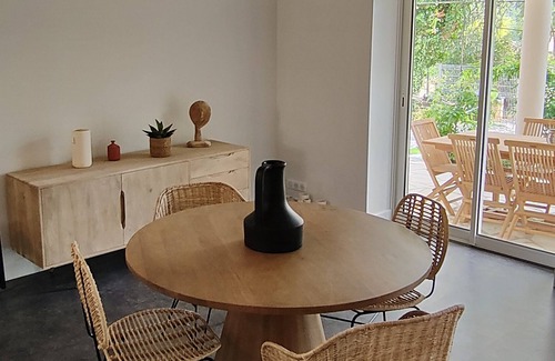 Aubenas House | Bel Appartement Climatisé Avec Jardin et Piscine