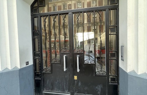 Chantiers Apartment | Bel Appartement Dans le Centre de Versailles, Proche du Château, Paris à 12 mn