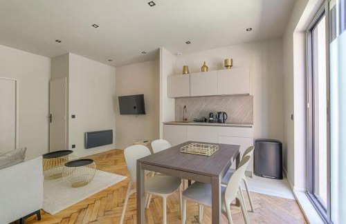 Ecully Apartment | Bel appartement lumineux, deux pièces, Ecully
