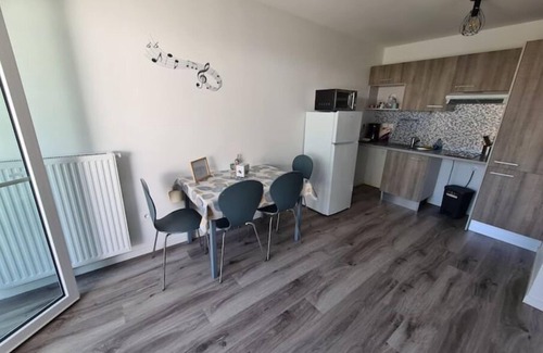 Angoulins Apartment | Bel Appartement Récent Avec Parking