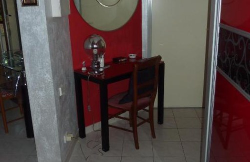 Hyeres City Centre Apartment | BEL APPARTEMENT T2 LES CHARTREUX centre ville