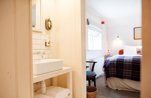 Cookham Hotel | Bel & The Dragon Cookham