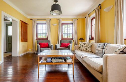 Bohinjska Bela House | Bela Luna - Charming Garden Cottage near Lake Bled
