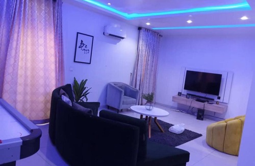 Ofin House | Bela resident apartments and hotel